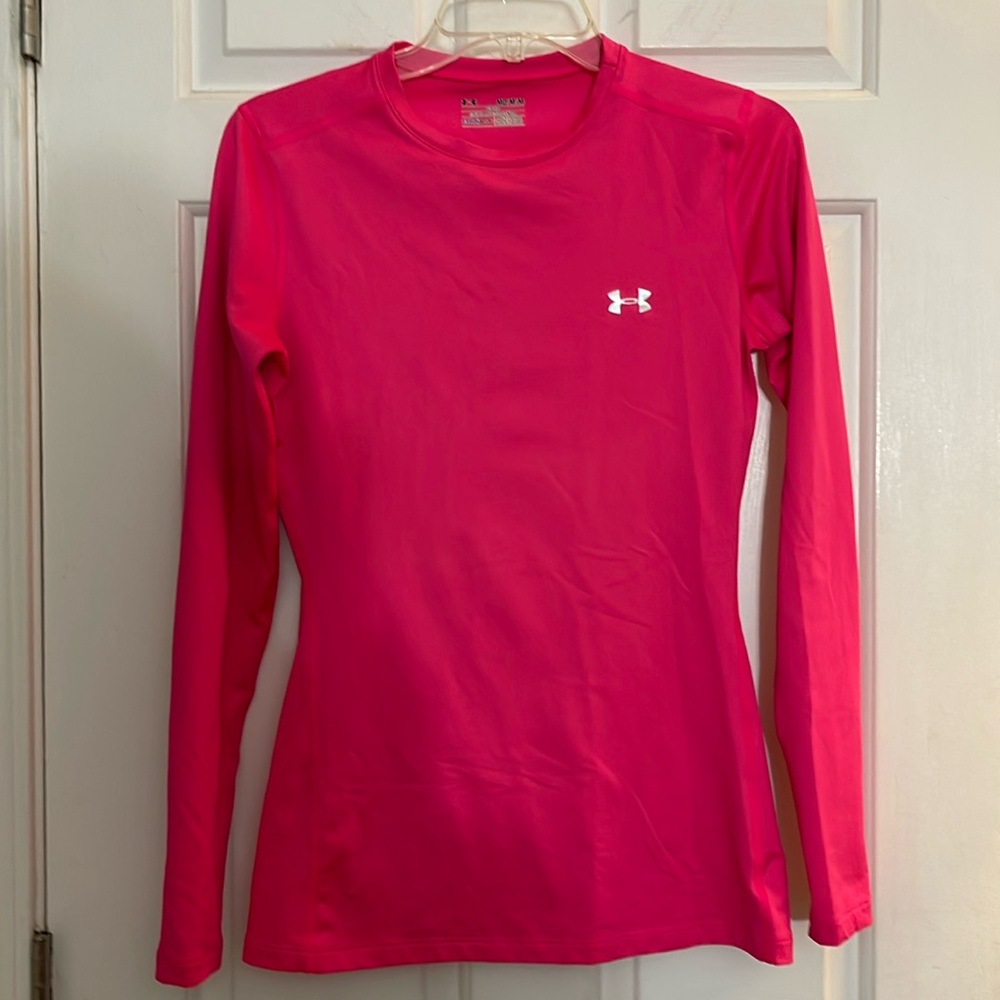 UNDER ARMOUR ColdGear Long Sleeve Crew Neck Size M bright pink